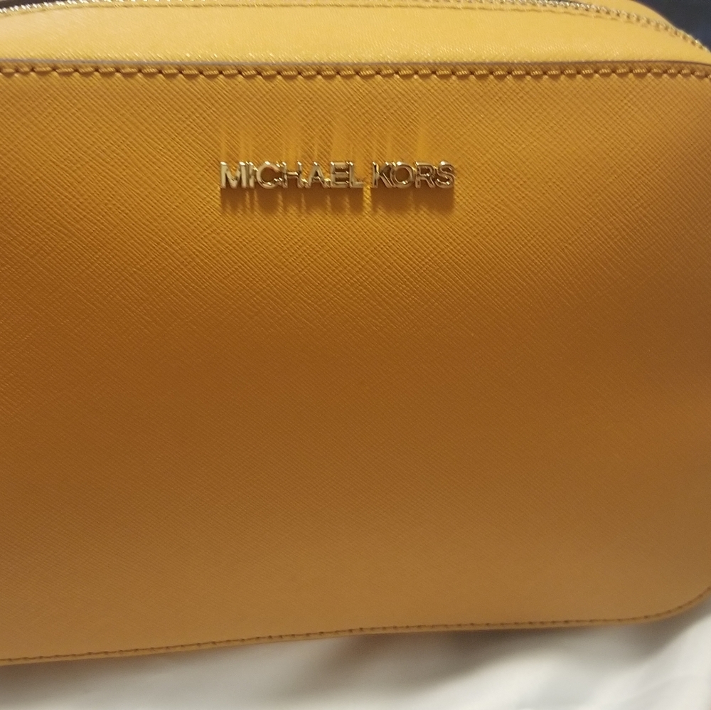Michael Kors Crossbody Yellow Marigold